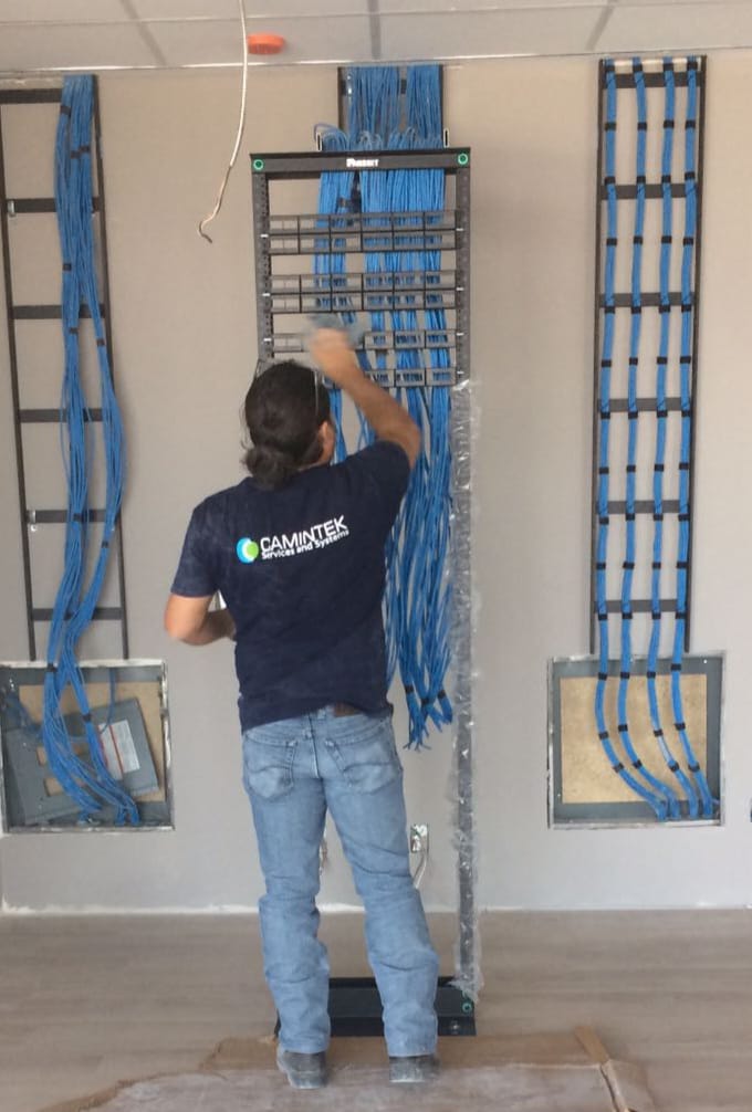Structured cabling vs traditional wiring